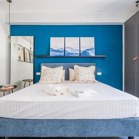 Ninai Sea * Furci Siculo